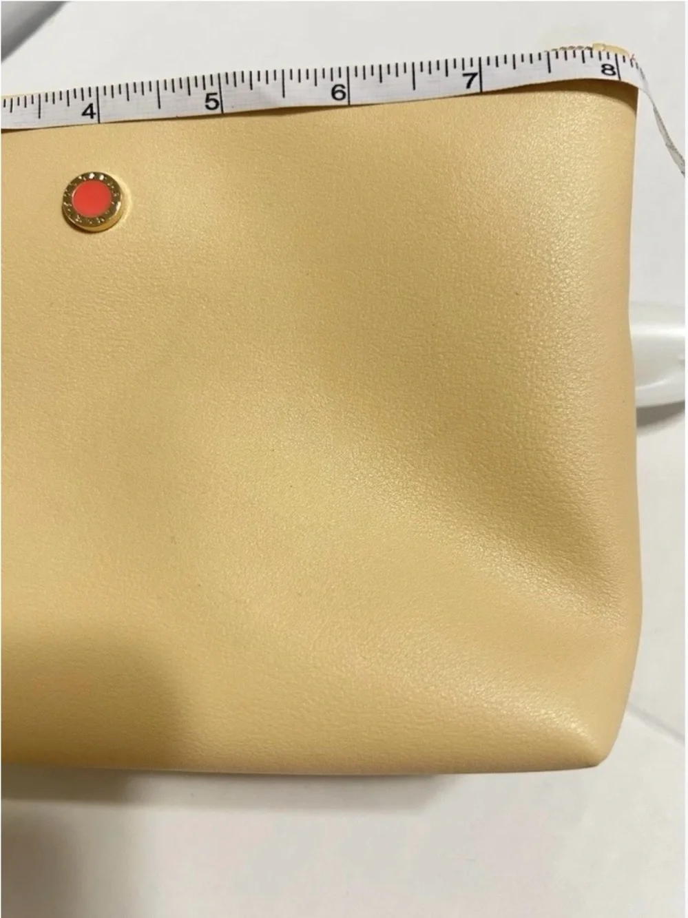 Emirates Airlines BVLGARI First Class Champagne Cream Amenity Kit w/ Toiletries